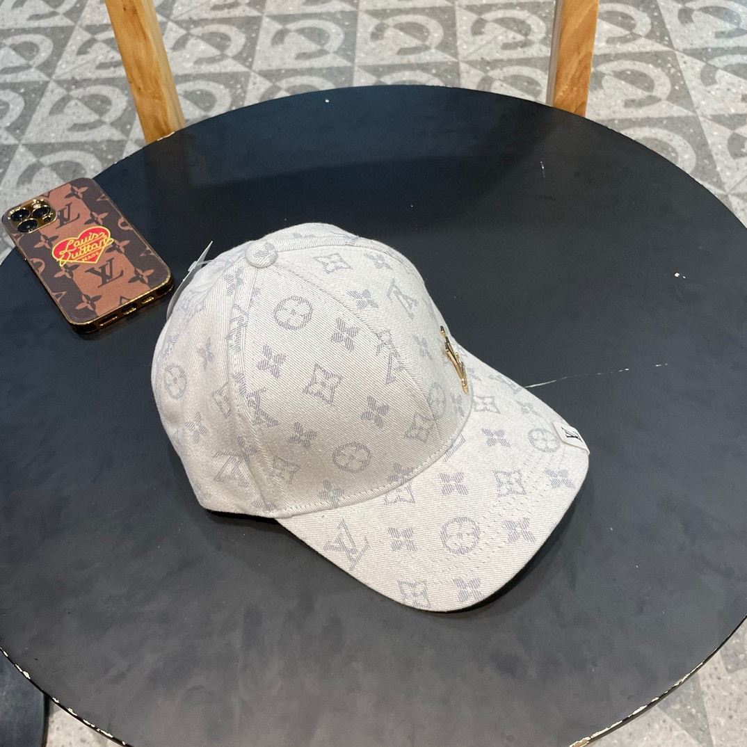 Louis Vuitton Caps